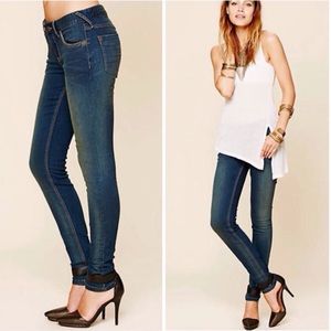Free People Lightweight Stretch Skinny Jeans